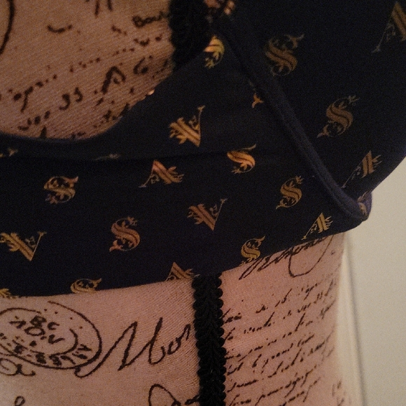 Victoria's Secret Blue and Gold Full-Coverage Bra - Picture 8 of 16